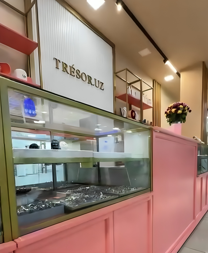 Jewelry craftsmanship